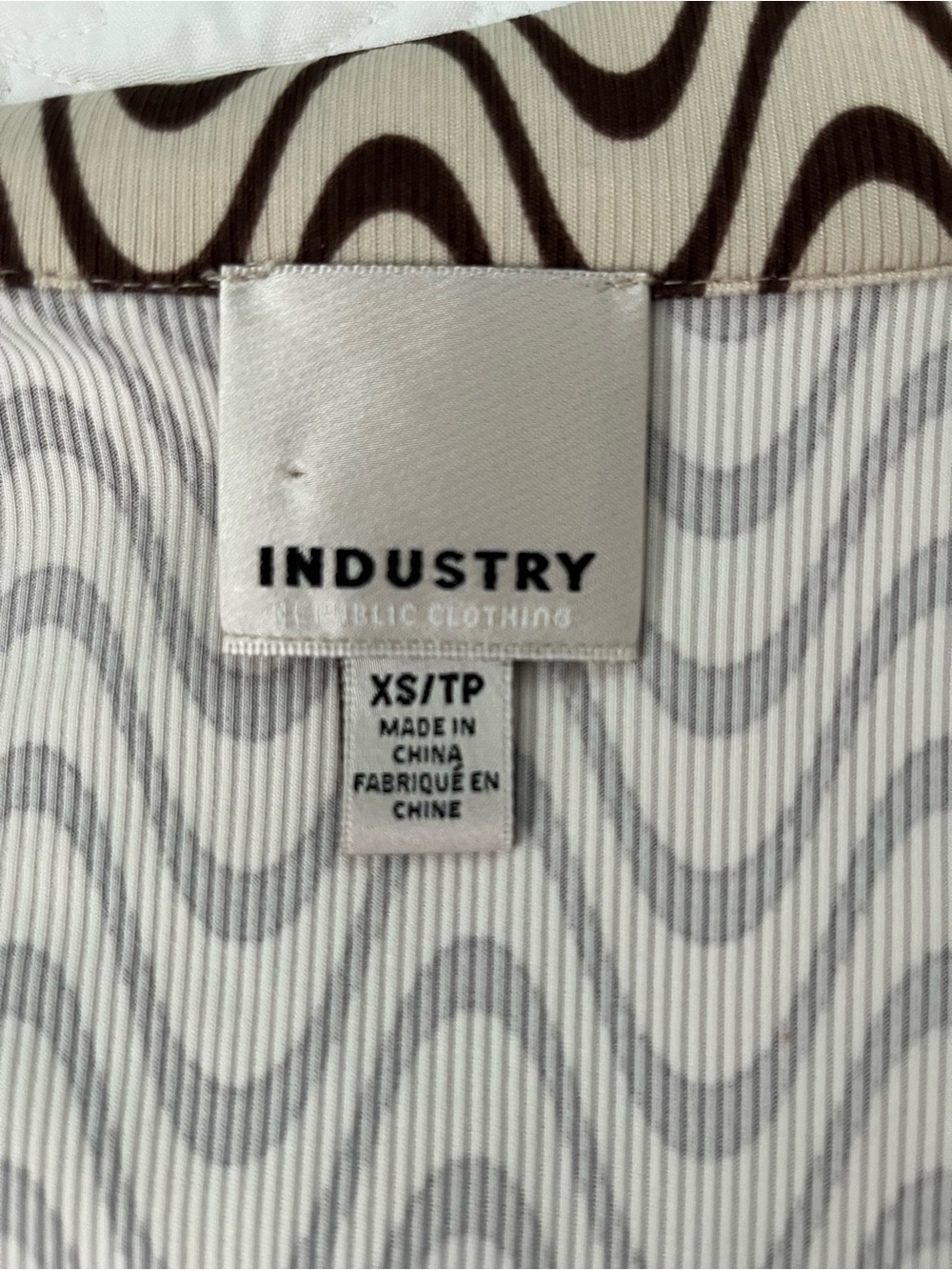 Industry Republic Cream & Brown Wave-Print Long Sleeve Top Size XS - Picture 10 of 12